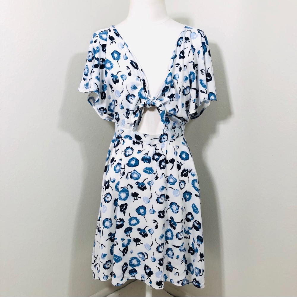Urban outfitters tie front dress by Kimchi Blue